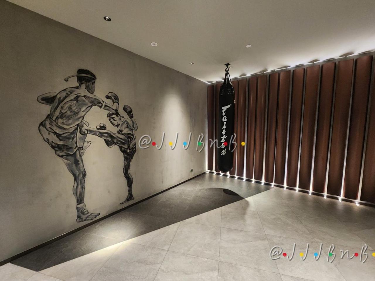 Edge Central Pattaya By Jjj Exterior photo