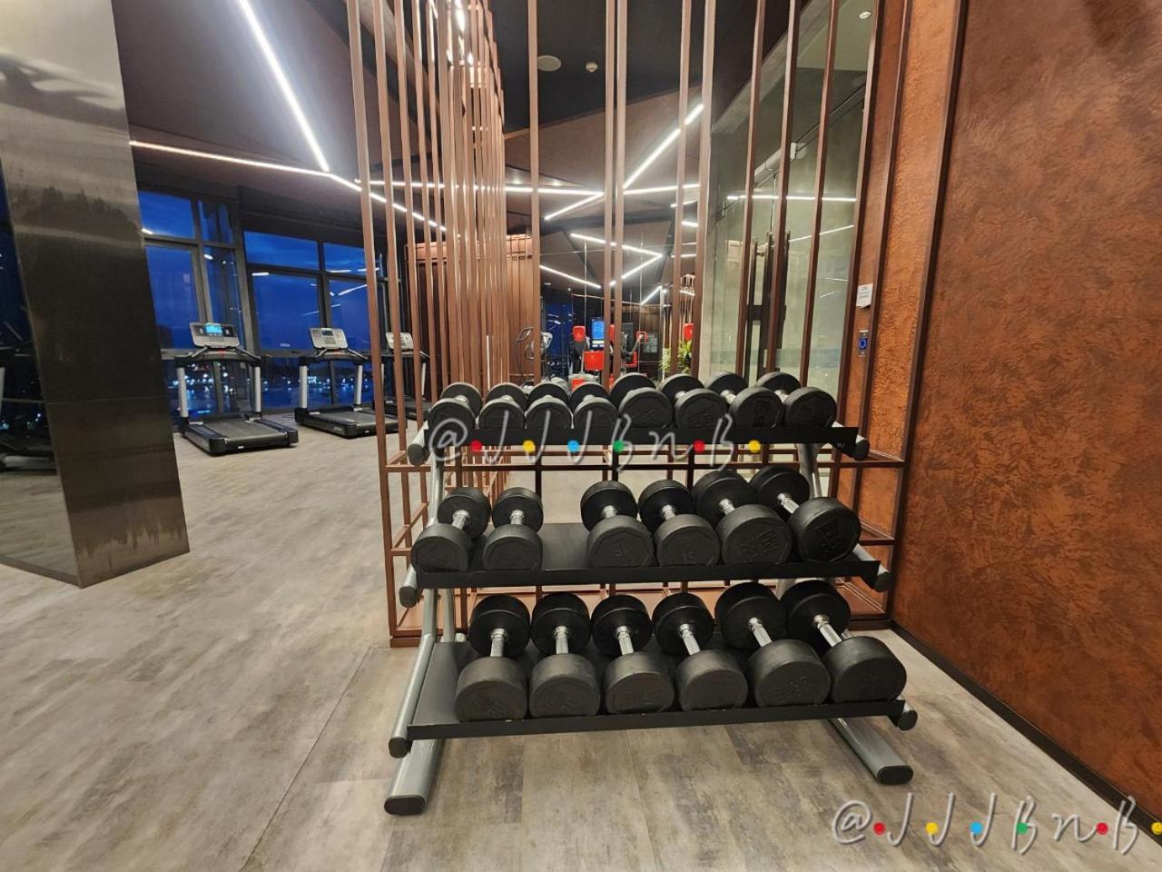 Edge Central Pattaya By Jjj Exterior photo